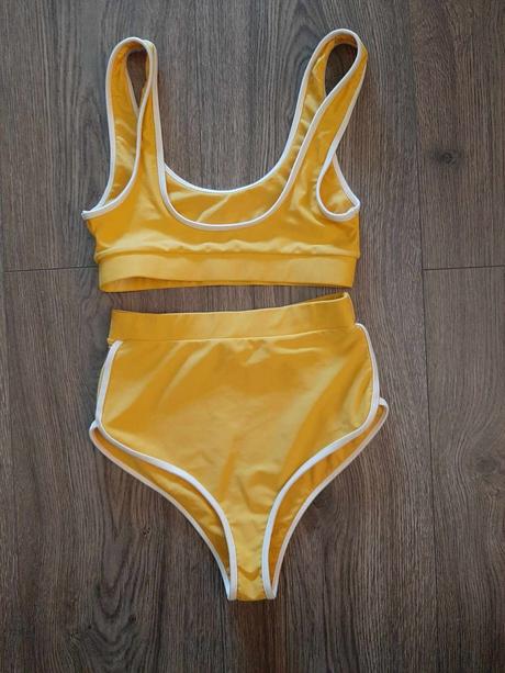 Plavky s vysokým pásom, s