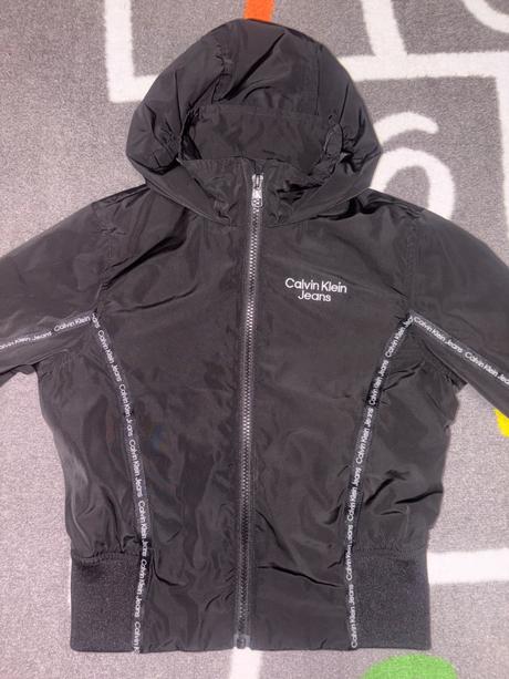 Bunda calvin klein v.128 a mikina ck, 128