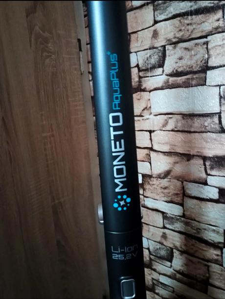 Tyčový vysávač eta moneto ii aqua plus, eta