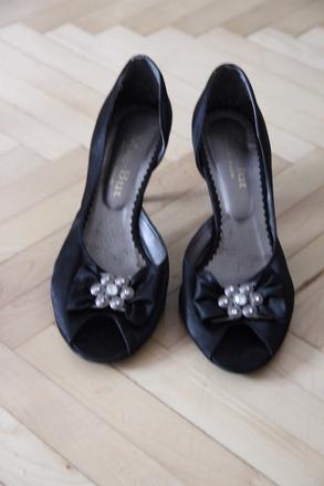 Čierne látkové lodičky, 39