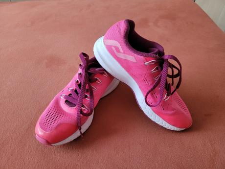 Tenisky pro touch, 34