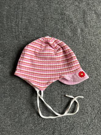 Čiapka so šiltom, 80