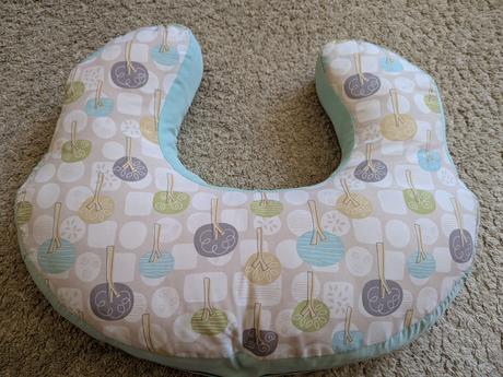 Vankúš na kojenie pre vysoké mamičky, 