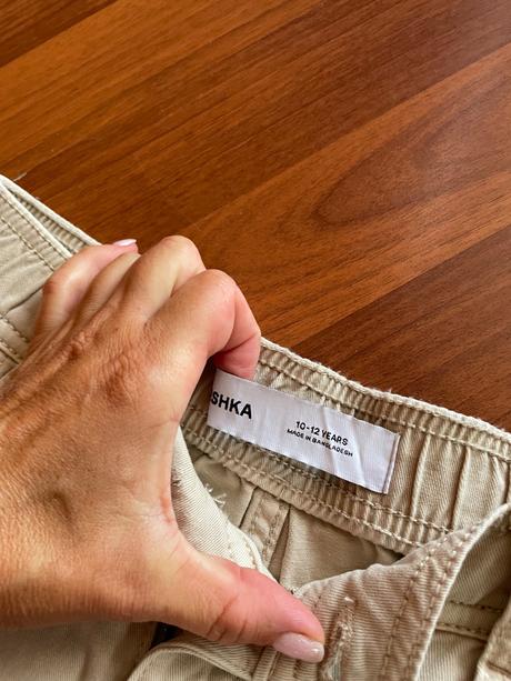 Nohavice, bershka,158