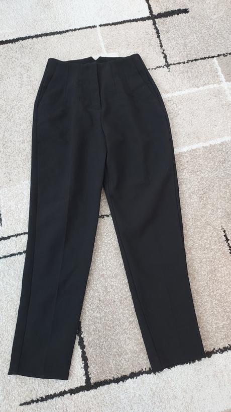 Elegantne nohavice, amisu,34