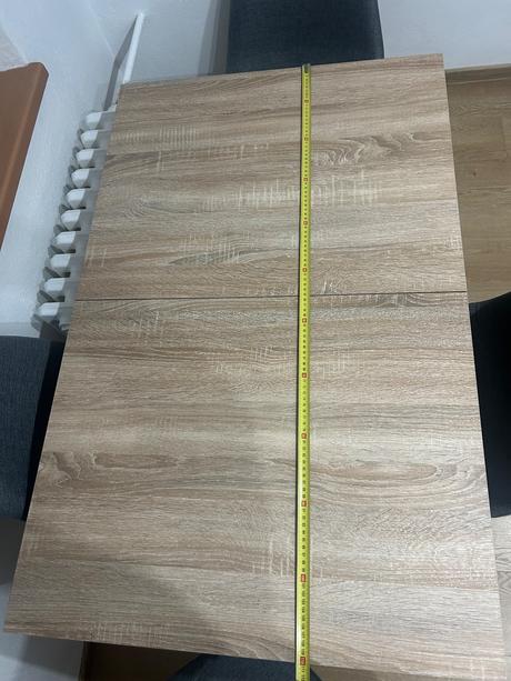 Rozkladací jedálenský stôl, 