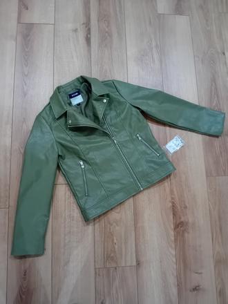 Koženková bunda, 146