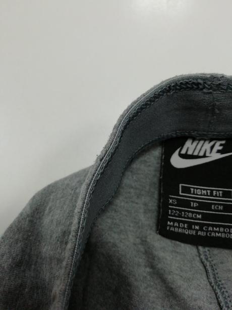 Sivé legíny nike, nike,122
