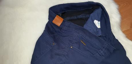 Tmavomodré rifle push-up, s