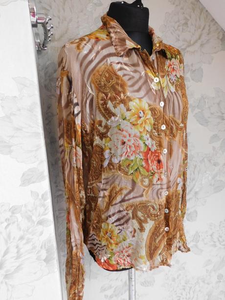 Hunza hodvabna bluzka, 42