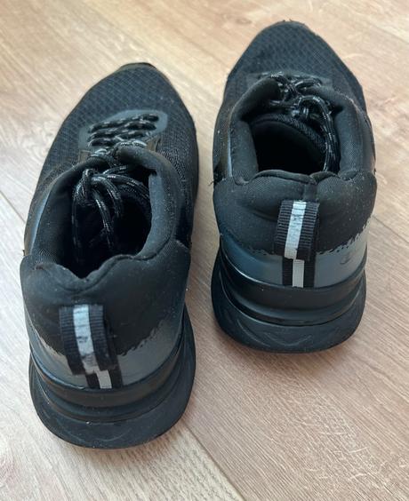 Tenisky, champion,41