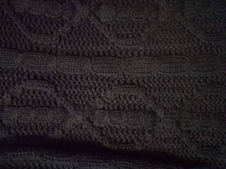 Čierny pulóver v. s, colours of the world,s