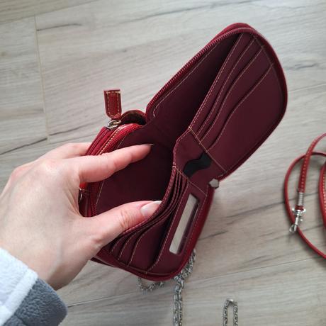 Kabelka, david jones