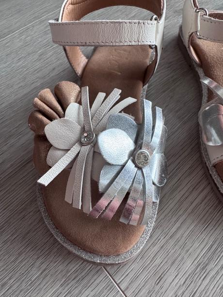 Clic sandále kožené nové, 29