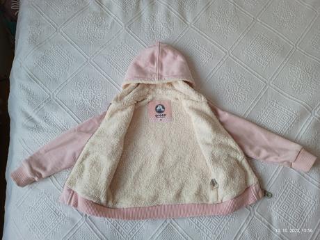 Nevsedna zateplena mikina crocs, 104