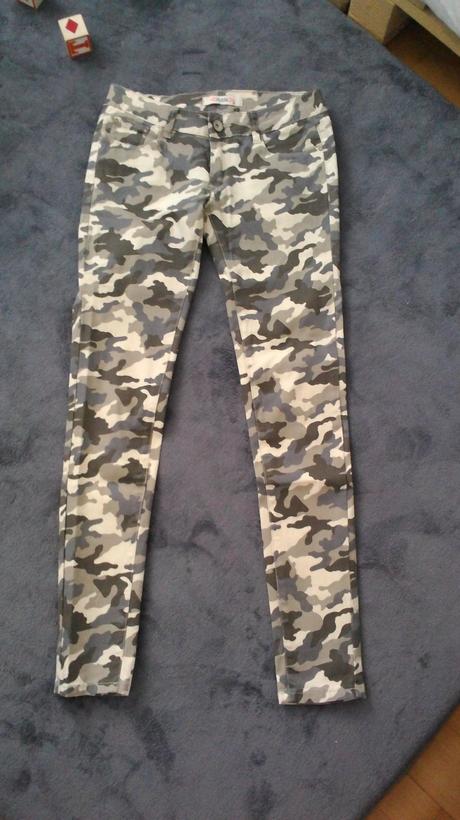 Maskáčové rifle, s