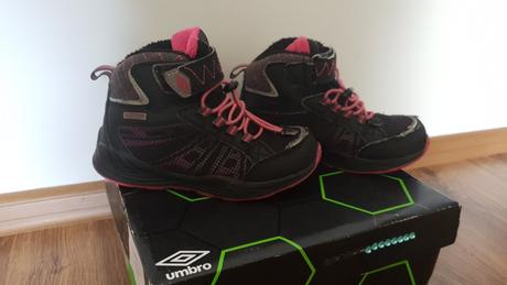 Zateplene tenisky umbro v.29, umbro,29