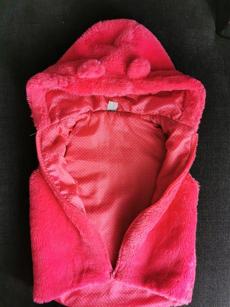 Huňatá vestička, 122