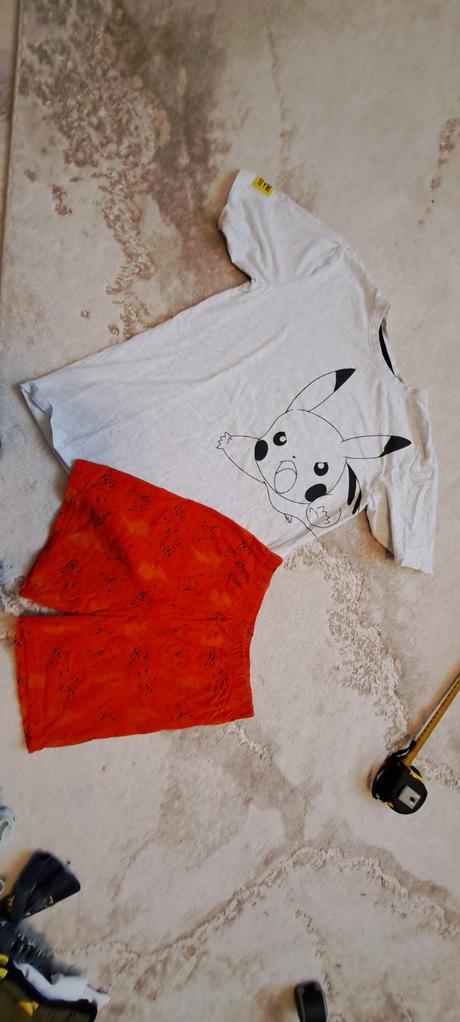 2 pyzama pokemon plus dve v cene, reserved,158