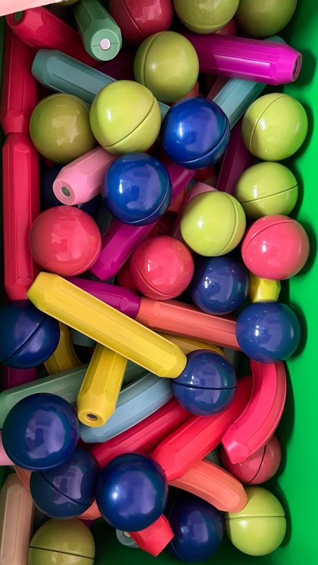 Magneticke stavebnicove kocky pre deti, 