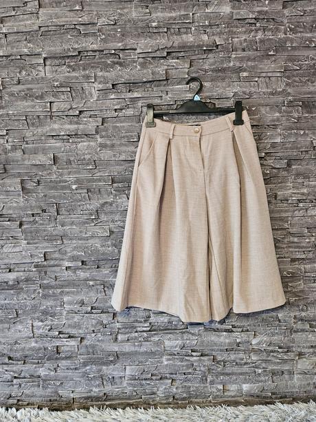 Damske elegantné culotte kraťasy, m