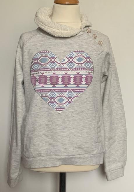 Here there krásny sveter, 134