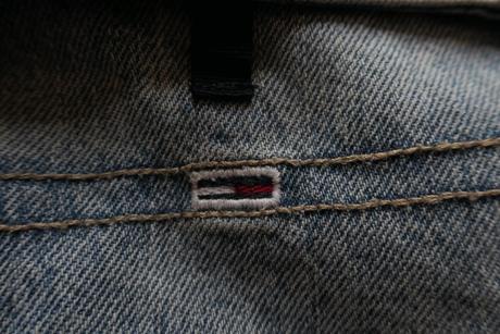 Tommy hilfiger original riflova sukna/dungareess/m, tommy hilfiger,m