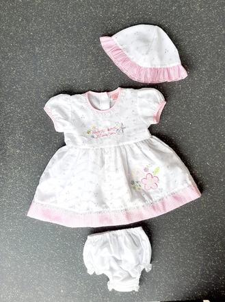 Šatočky + klobúčik + gaťky na plienku na 6-12 mes., 68