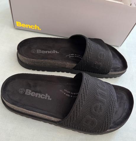 Unisex bench šlapky čierne eu41 za 21eur, 41