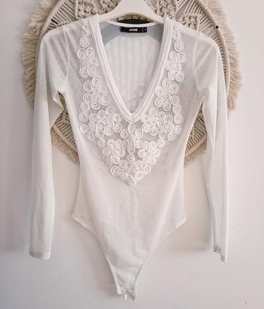 Priehľadné biele body, s