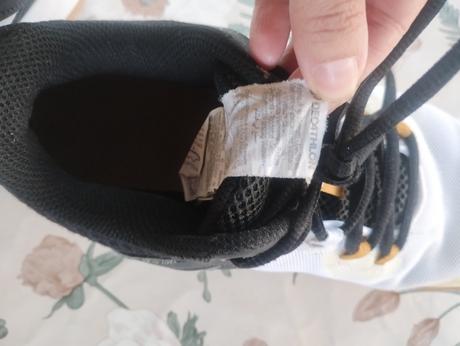 Tenisky halovky, decathlon,38