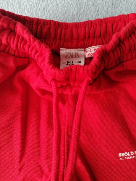 Červené teplaciky, zara,80