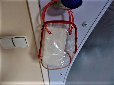 Taštička na hyg. potreby/opaľov.potreby, 