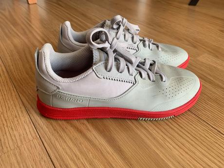 Detske tenisky/halovky, kipsta,35