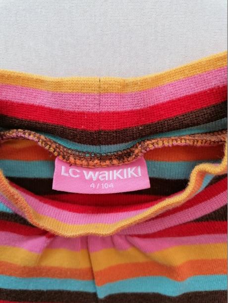 Tricko so stojačikom pasikave, 104