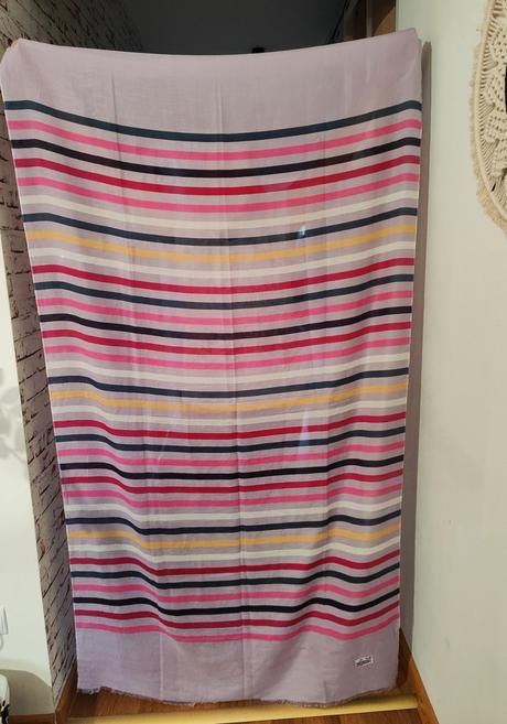 Veľká šatka okolo krku, 