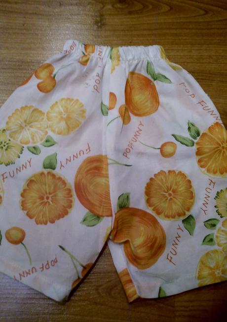 Dievčenské plážové kraťasy s motívom ovocie, 152