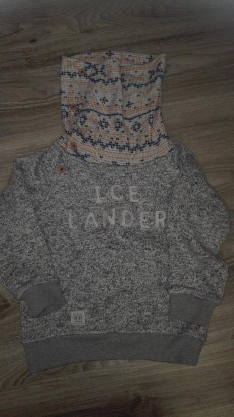 Krásny pulovrik, reserved,104