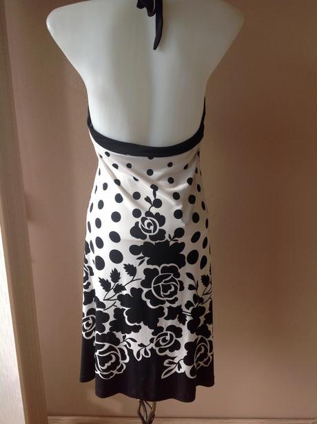 Pružné šaty/3b, 38