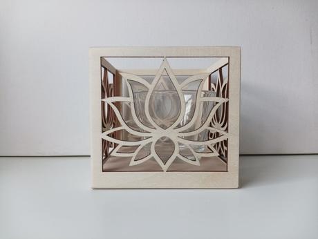 Svietnik / strom života / kvet života a kvet lotos, 