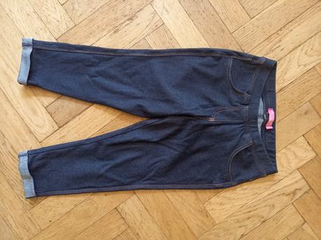 Džegíny, piazza italia,104