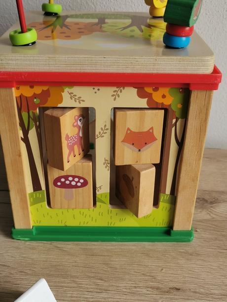 Drevená logická hra,