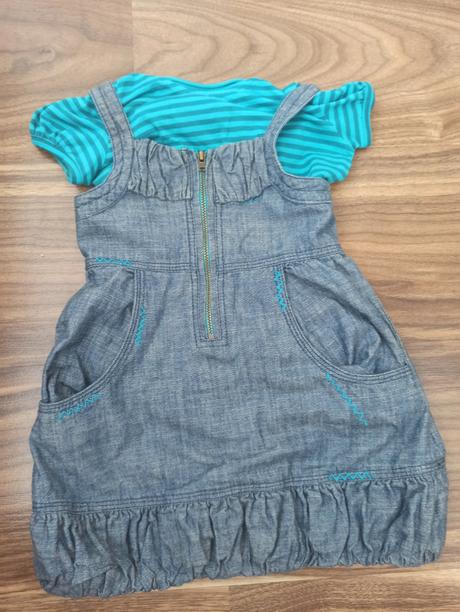 Riflové šaty s tričkom, 80