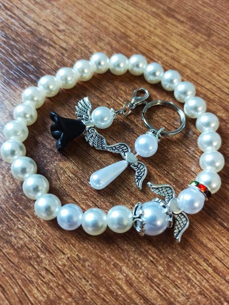 Akcia- mikulášske a vianočné náramky, 