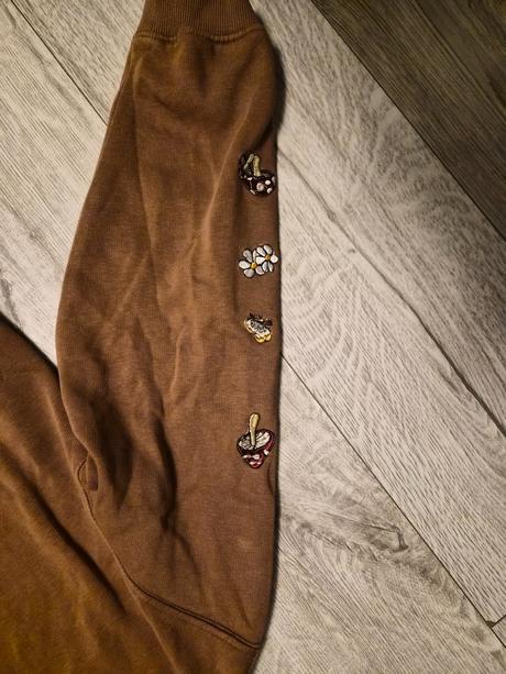 Mikina house, house,s