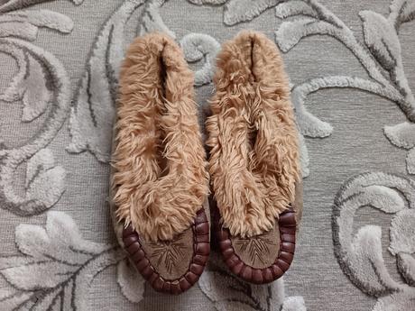 Teplé kožené papuče, 36