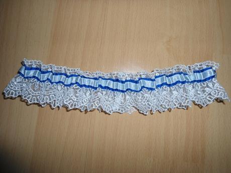 Svadobný podvazok z bl.modrou stuzkou, 