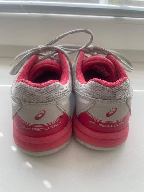 Tenisky super stav, asics,34