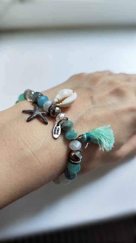 Obojstranný tyrkysový náramok,