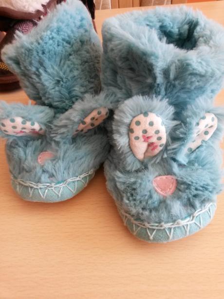 Zajacikove papučky 22, next,21